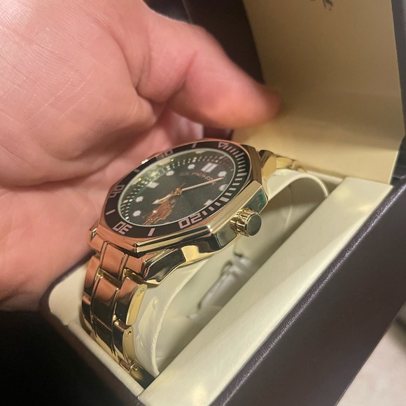 Men’s Watch - Picture 6 of 6